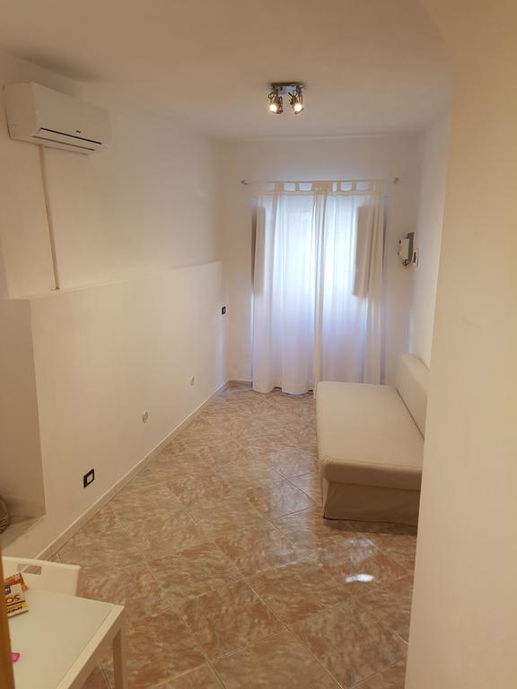 Peri Peri Holiday Home Catania Luaran gambar