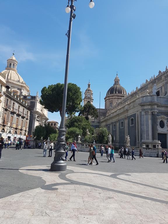 Peri Peri Holiday Home Catania Luaran gambar